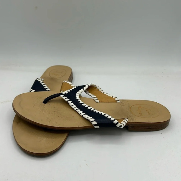 Jack Rogers Shoes - navy & white Jack Rogers flip flops size 8